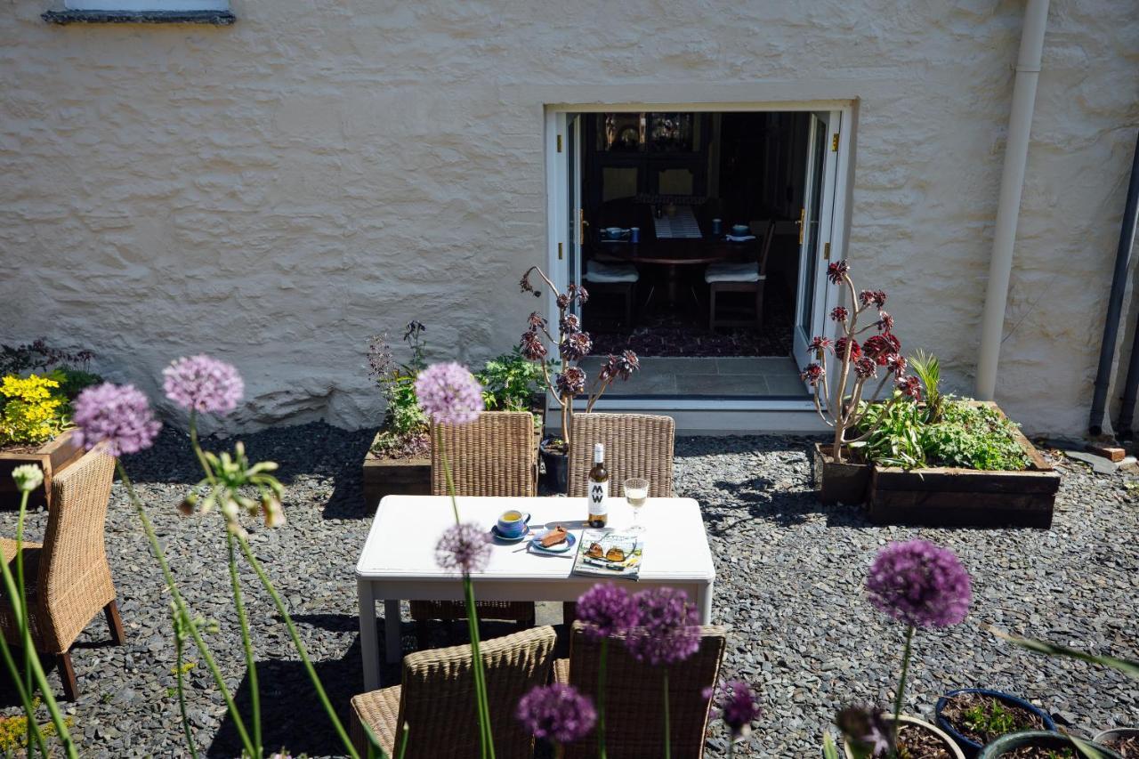 Penrhiw Farm B & B Goodwick Zewnętrze zdjęcie