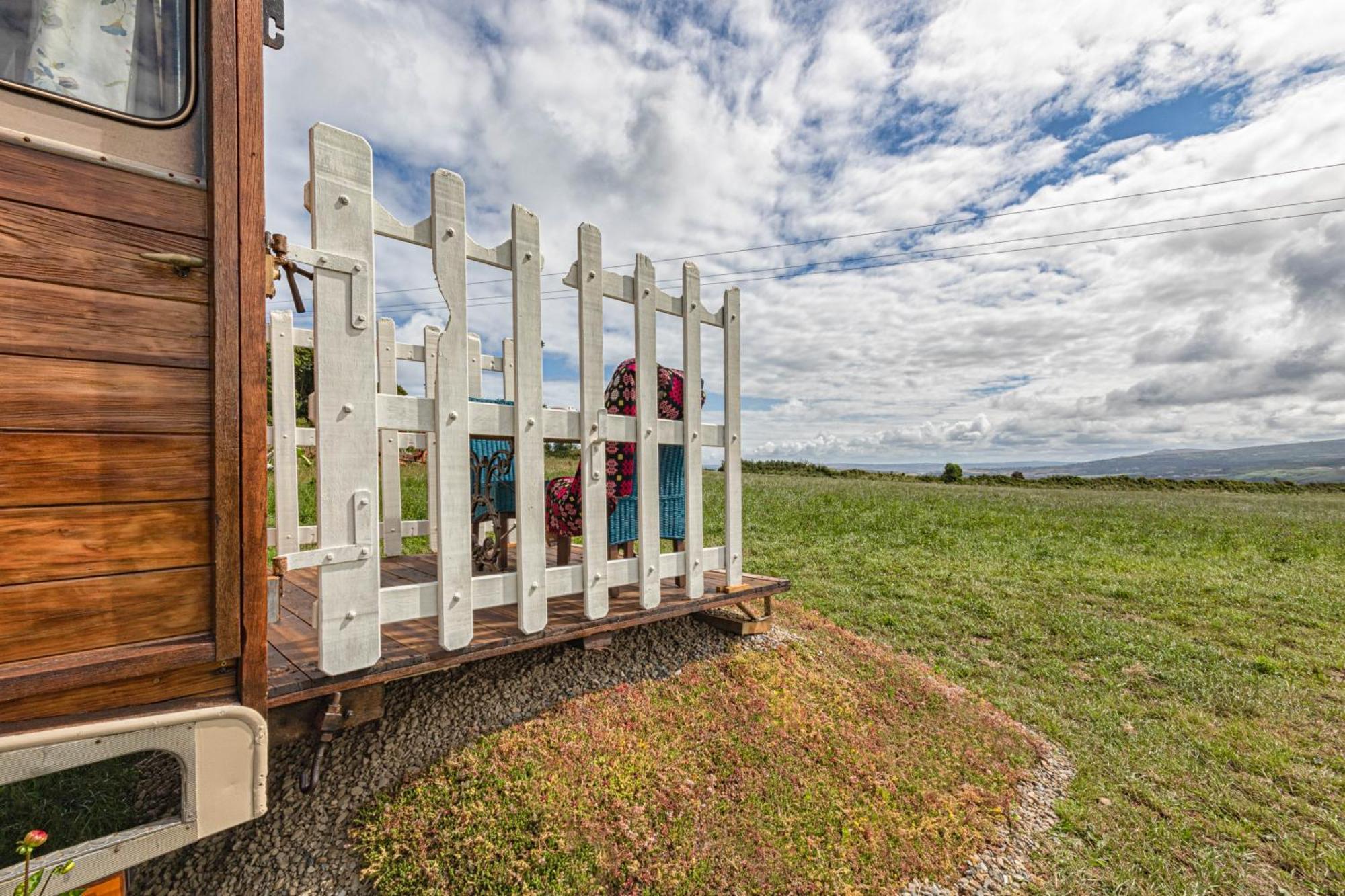 Penrhiw Farm B & B Goodwick Zewnętrze zdjęcie